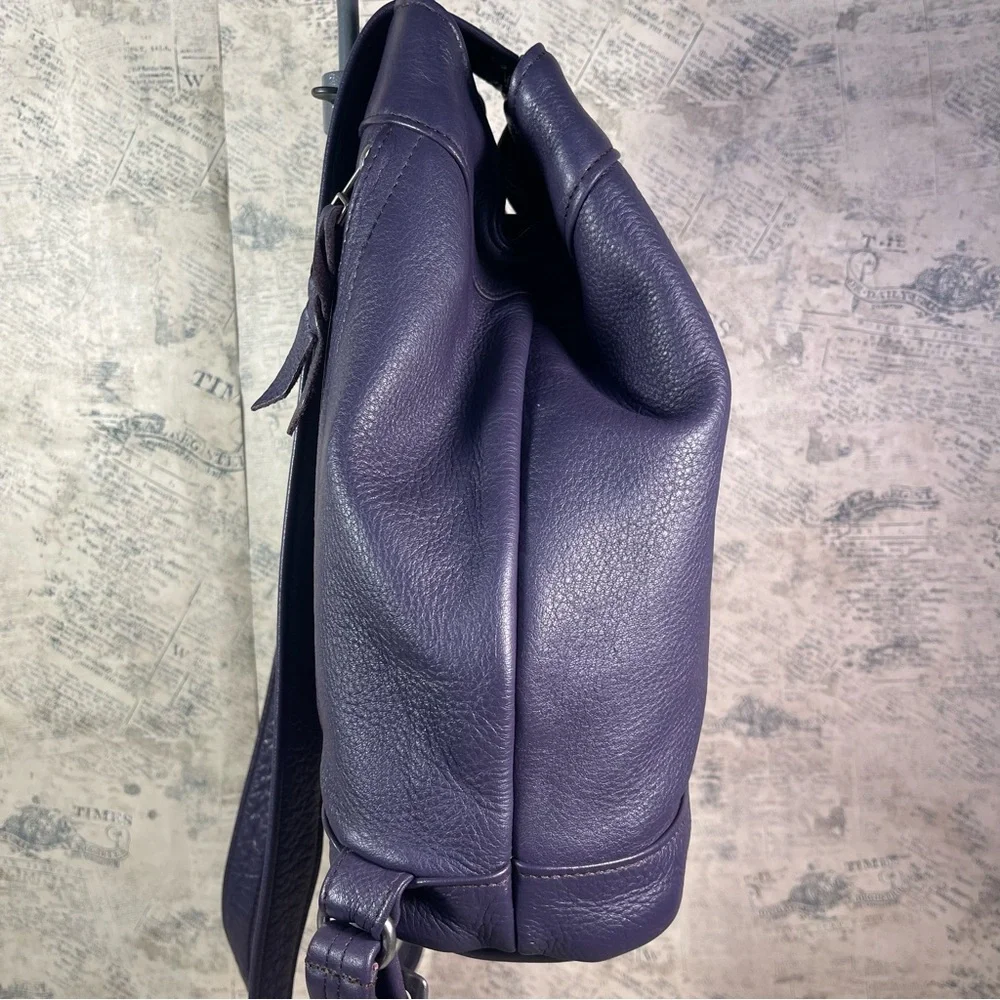 SVEN Imagined USA Made Leather backpack - Picture 6 of 12